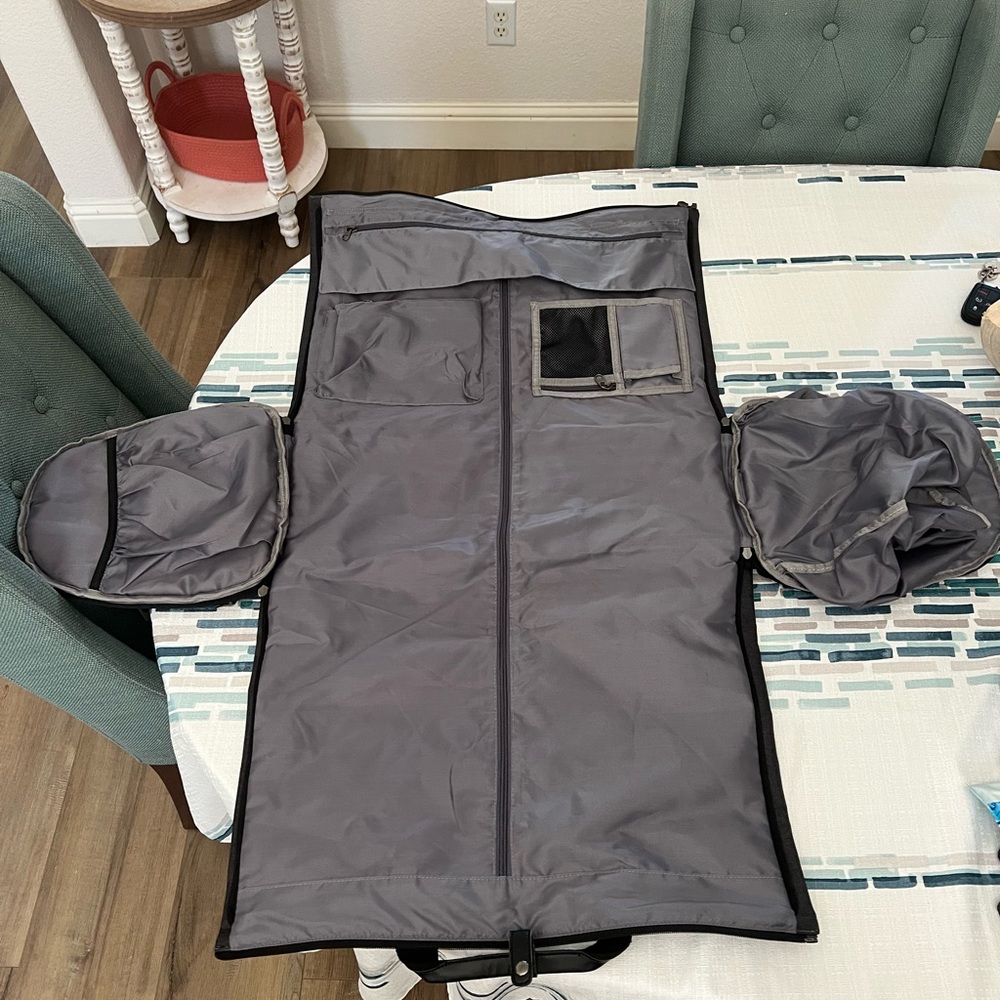 Modoker convertible garmet bag - Picture 2 of 5